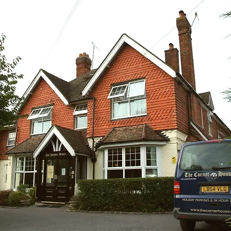 The Corner House Hotel-3